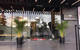 Max Hotel
